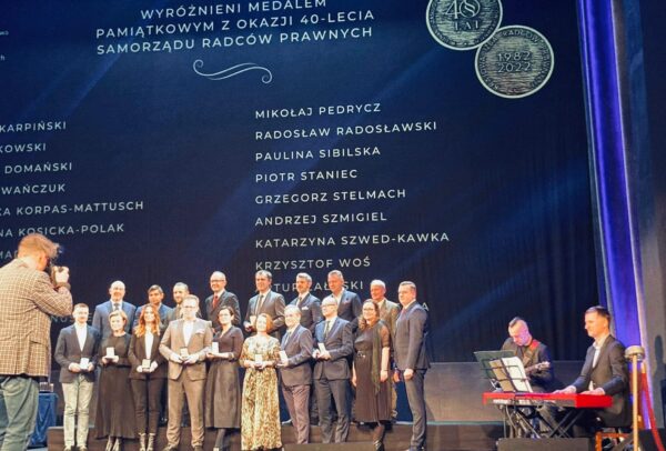 Medal pamiątkowy dla mec. Katarzyny Kosickiej-Polak